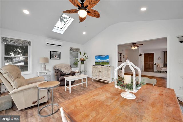 224 CIRCLE DR, Quarryville, PA 17566