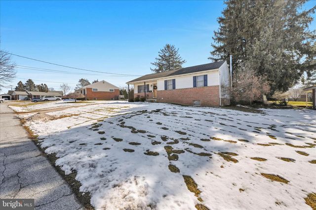 224 CIRCLE DR, Quarryville, PA 17566