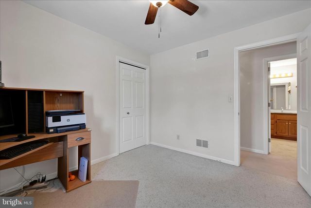 224 CIRCLE DR, Quarryville, PA 17566