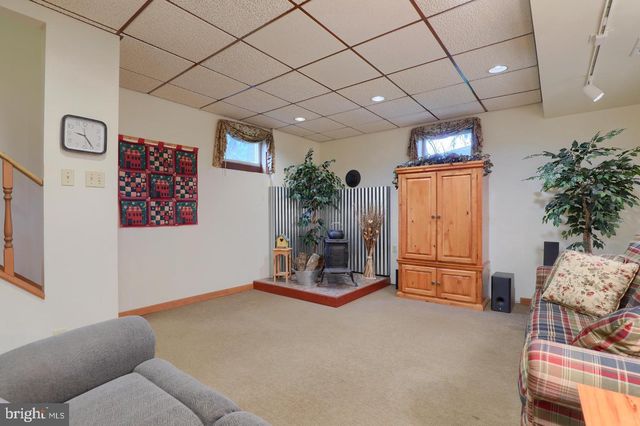 224 CIRCLE DR, Quarryville, PA 17566