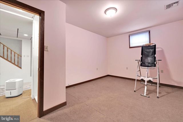 224 CIRCLE DR, Quarryville, PA 17566