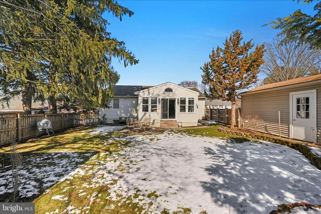 224 CIRCLE DR, Quarryville, PA 17566