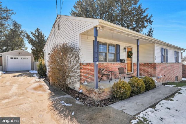 224 CIRCLE DR, Quarryville, PA 17566