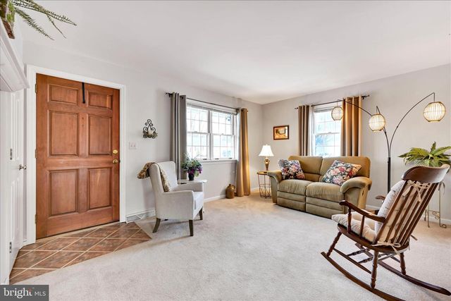 224 CIRCLE DR, Quarryville, PA 17566