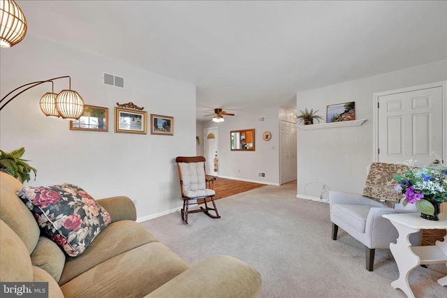 224 CIRCLE DR, Quarryville, PA 17566