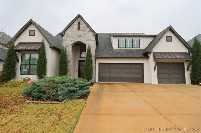 12811 S 5th Place, Jenks, OK 74037