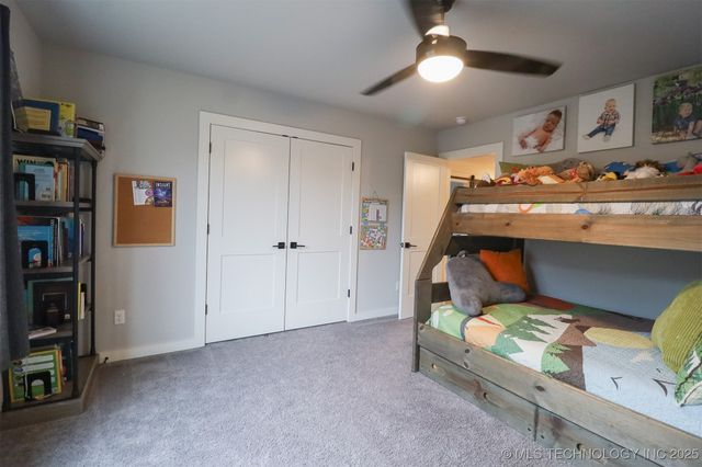 12811 S 5th Place, Jenks, OK 74037