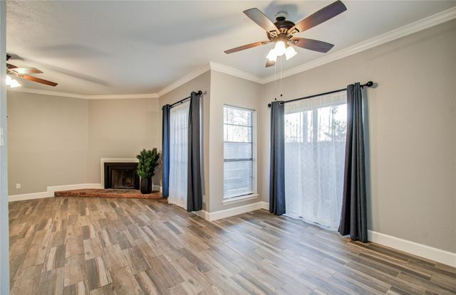 9707 Richmond Avenue 11, Houston, TX 77042