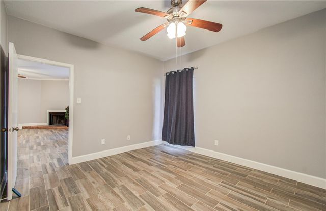 9707 Richmond Avenue 11, Houston, TX 77042