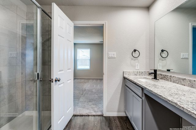 7618 Capstone Rdg, San Antonio, TX 78244