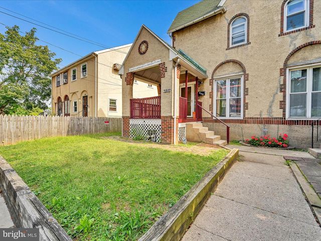 291 N WYCOMBE AVE, Lansdowne, PA 19050