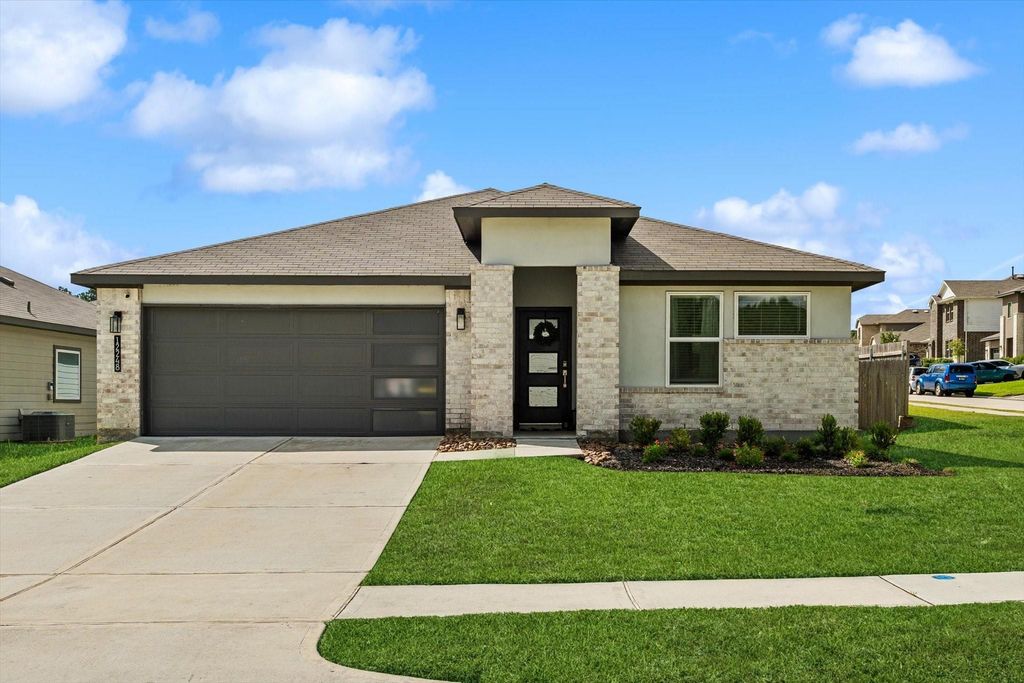 12248 Council Grove Drive, Conroe, TX 77384