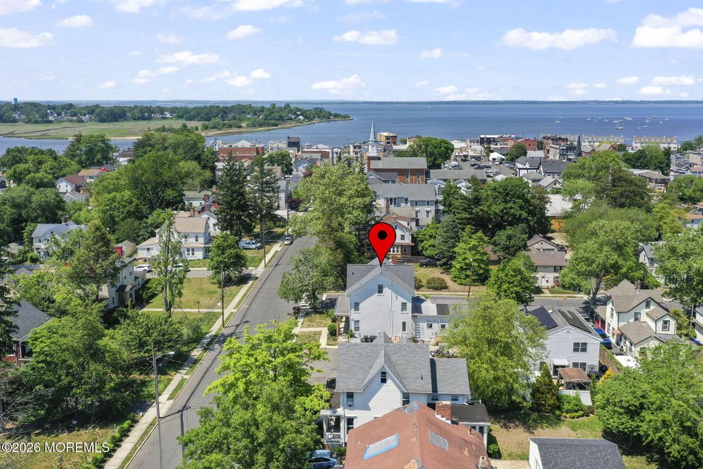 103 Main Street Upstairs, Keyport, NJ 07735