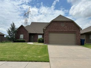 8008 NW 158th Street, Edmond, OK 73013