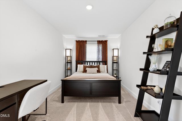 1000 Sweet Woodruff Drive, Zebulon, NC 27597