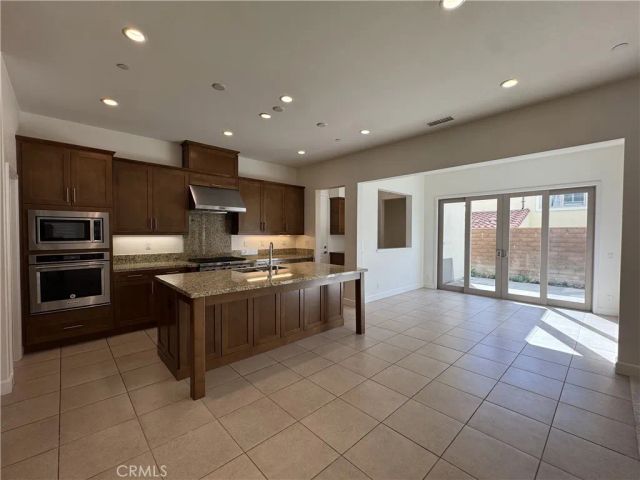 66 Diamond Flats, Irvine, CA 92602