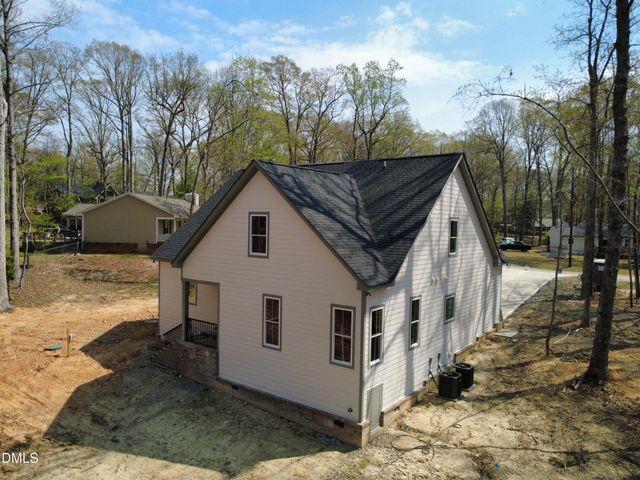 35 Eagle Drive, Durham, NC 27712