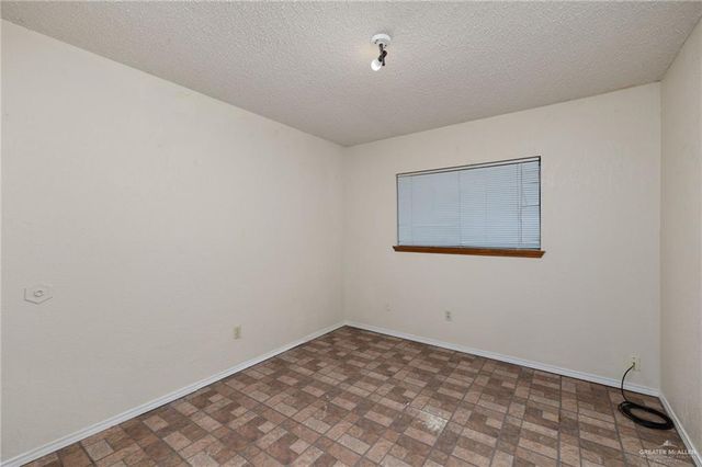 6012 N 26th Street, Mcallen, TX 78504