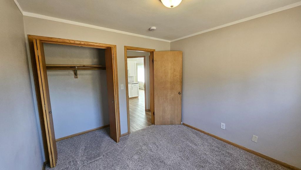 1820 Bromley Street, South Saint Paul, MN 55075 — photo 5