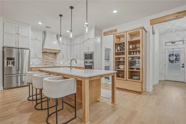 23059 Oaklawn Avenue, Washington, OK 73093