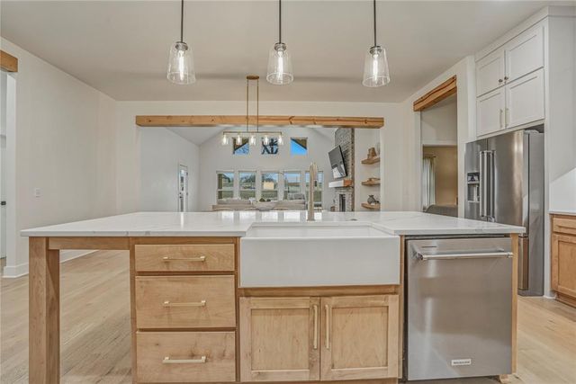 23059 Oaklawn Avenue, Washington, OK 73093