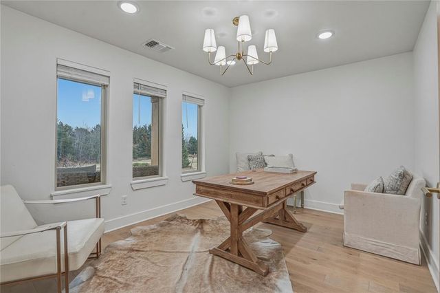 23059 Oaklawn Avenue, Washington, OK 73093