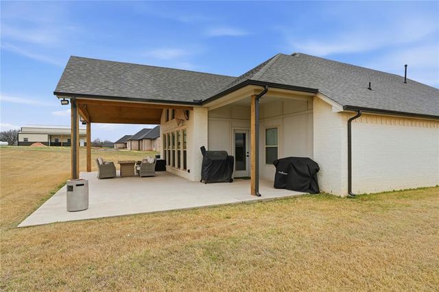 23059 Oaklawn Avenue, Washington, OK 73093