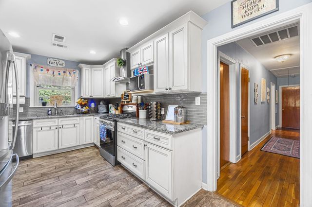 1325 Skyline Drive, North Little Rock, AR 72116