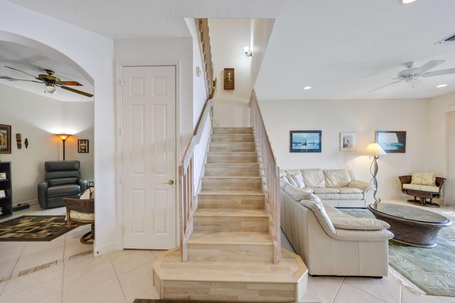 132 Las Brisas Circle, Hypoluxo, FL 33462
