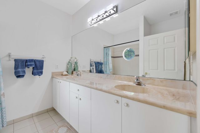 132 Las Brisas Circle, Hypoluxo, FL 33462