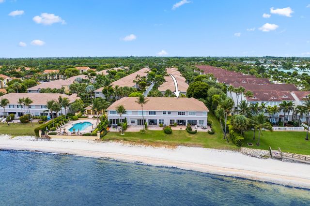 132 Las Brisas Circle, Hypoluxo, FL 33462