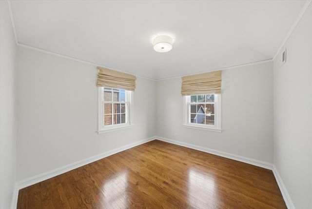 7821 W Thorndale Avenue, Chicago, IL 60631
