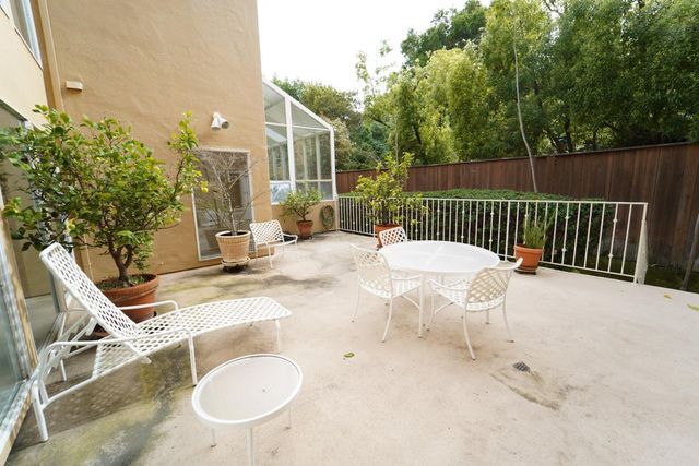 416 Portofino Drive 206, San Carlos, CA 94070