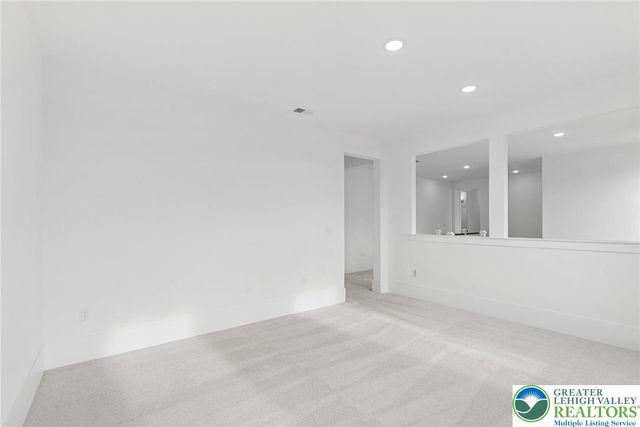 5683 Frederick Drive, Freemansburg, PA 18017