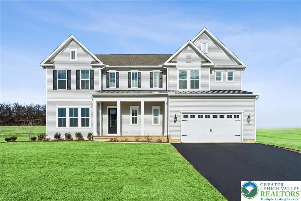 5683 Frederick Drive, Freemansburg, PA 18017