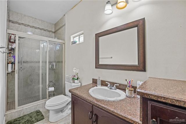 678 La Mesa Street, Rio Grande City, TX 78582