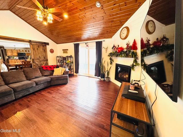 88 County Route 25, Granville, NY 12832