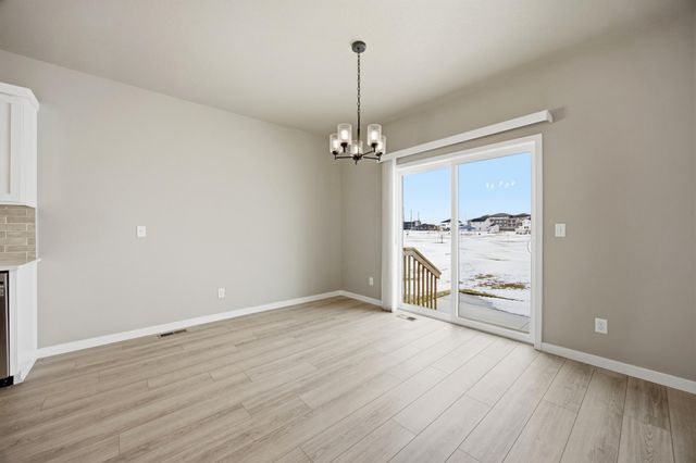 4759 32 Street S, Fargo, ND 58104