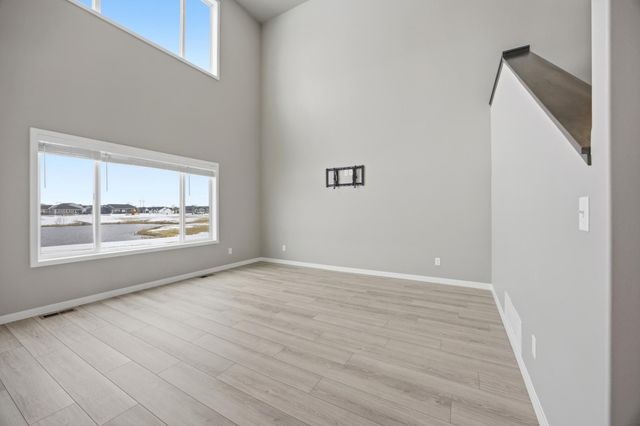 4759 32 Street S, Fargo, ND 58104