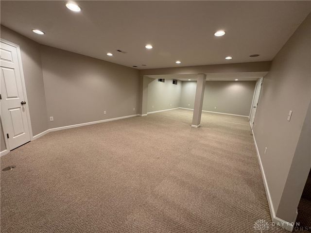 292 Hess Court, Fairborn, OH 45324