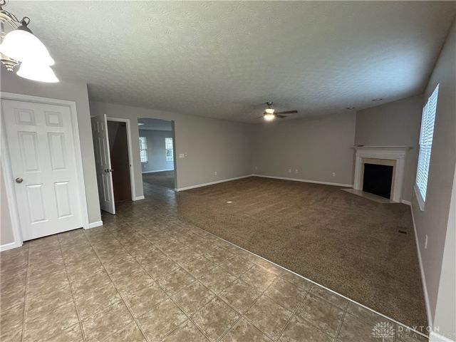 292 Hess Court, Fairborn, OH 45324