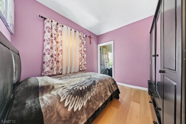 373 Oak St, Passaic City, NJ 07055