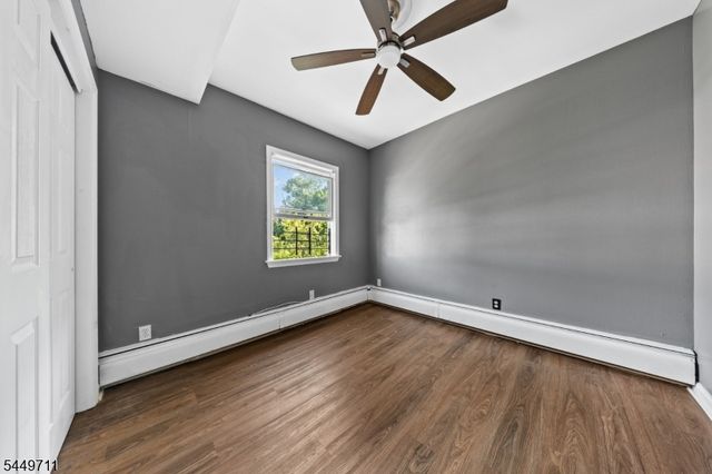 373 Oak St, Passaic City, NJ 07055