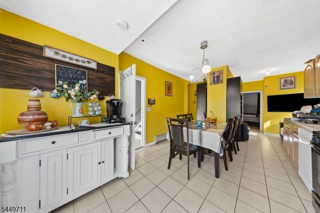 373 Oak St, Passaic City, NJ 07055