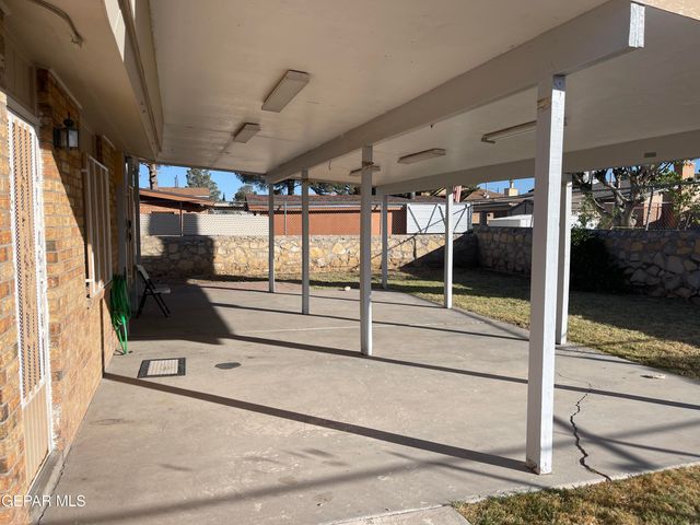 9420 LOUVRE Drive, El Paso, TX 79907