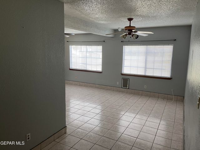 9420 LOUVRE Drive, El Paso, TX 79907