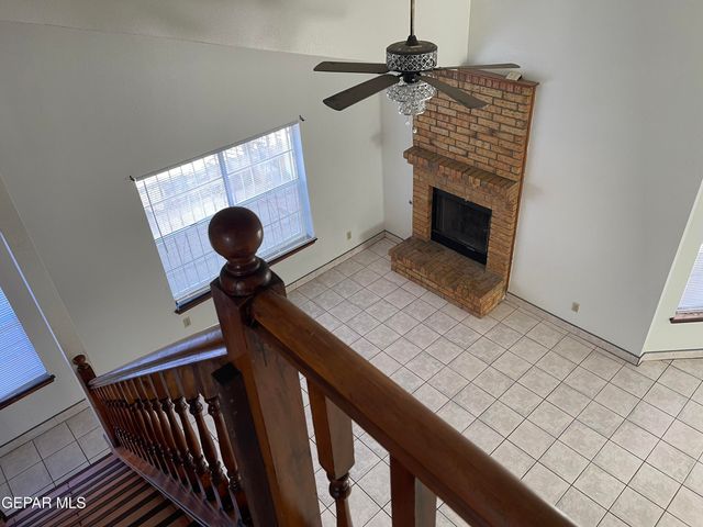 9420 LOUVRE Drive, El Paso, TX 79907
