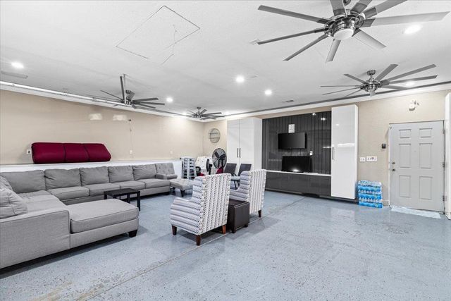 1495 Mae Ave, Tracy, CA 95376