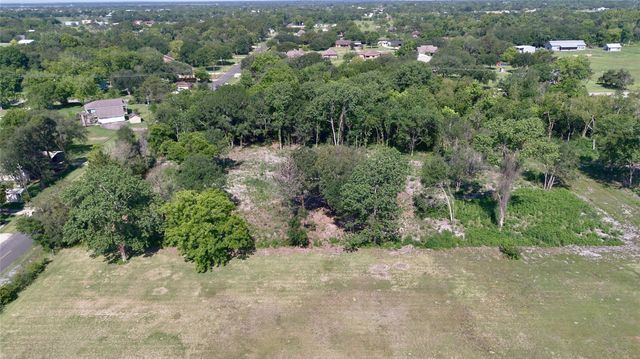 00 32nd St, Santa Fe, TX 77510