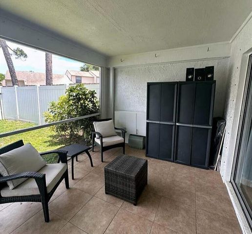 134 Oakwood Drive, Jupiter, FL 33458